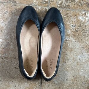 Naturalizer Black Women's Flats